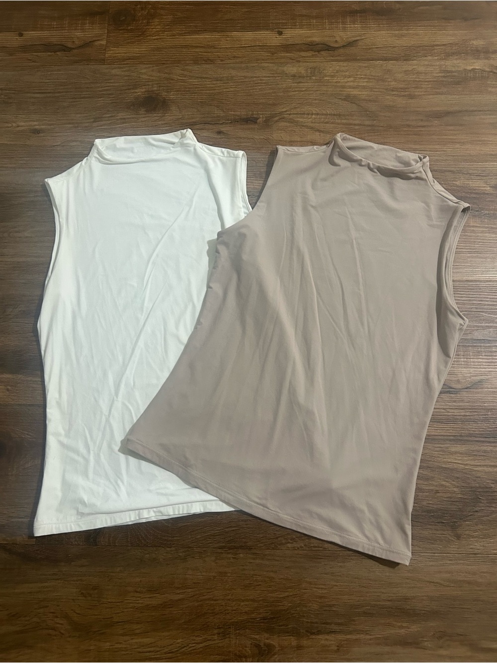 Set of 2 Women’s Sleeveless Mock Neck Double Lined Tanks - White & Nude- small